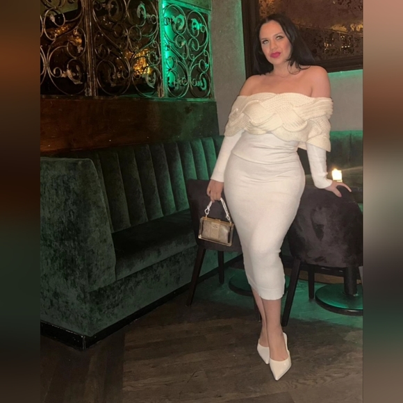 JLUXLABEL Dresses & Skirts - Off the shoulder sweater dress cream